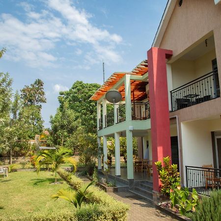 Silver Oaks Hotel Boma Fort Portal Exteriér fotografie