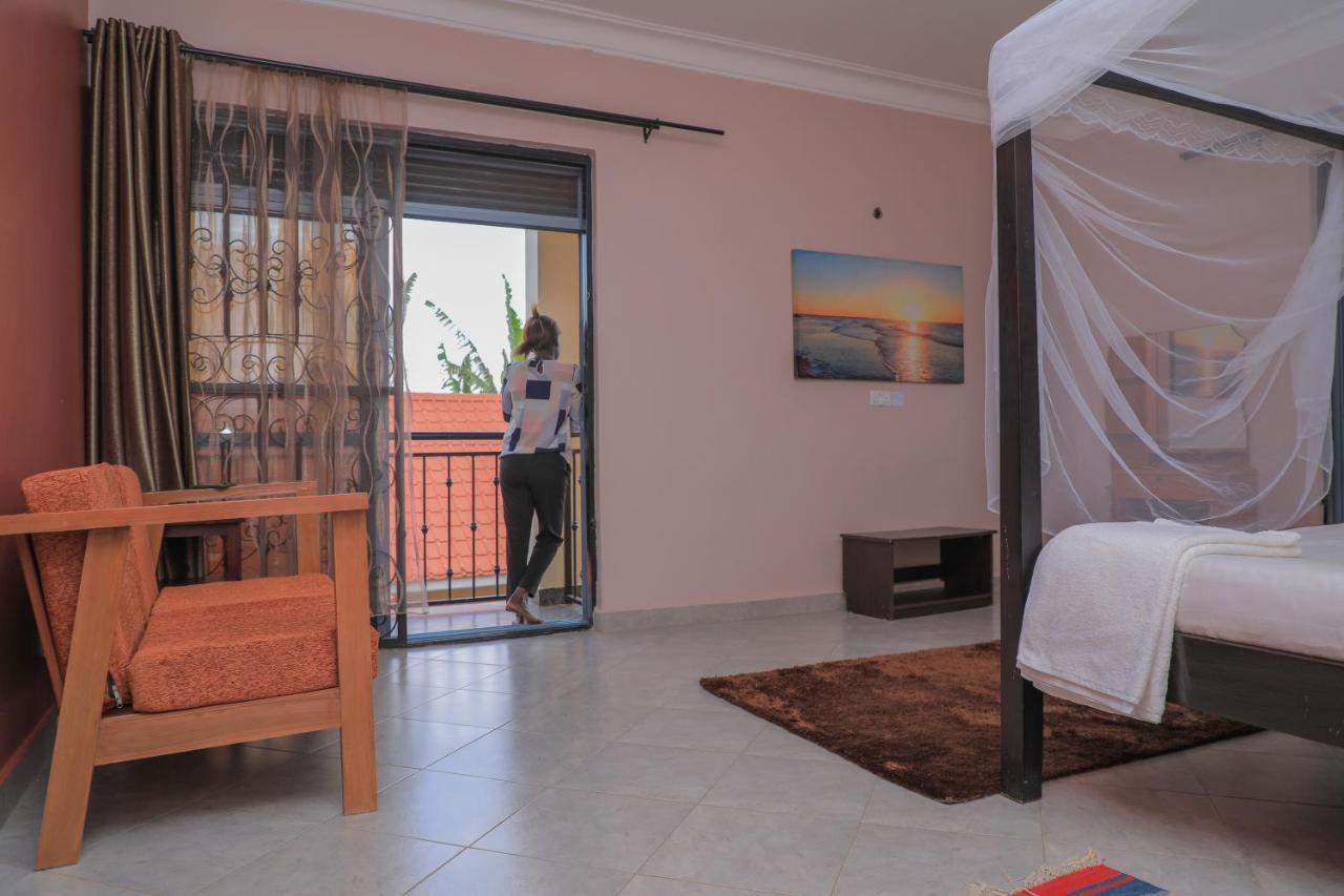 Silver Oaks Hotel Boma Fort Portal Exteriér fotografie