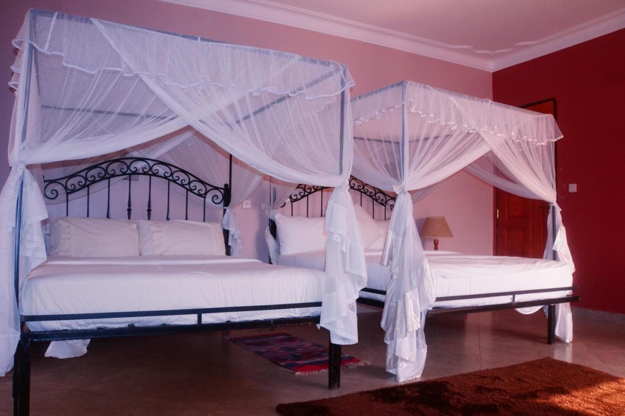 Silver Oaks Hotel Boma Fort Portal Exteriér fotografie