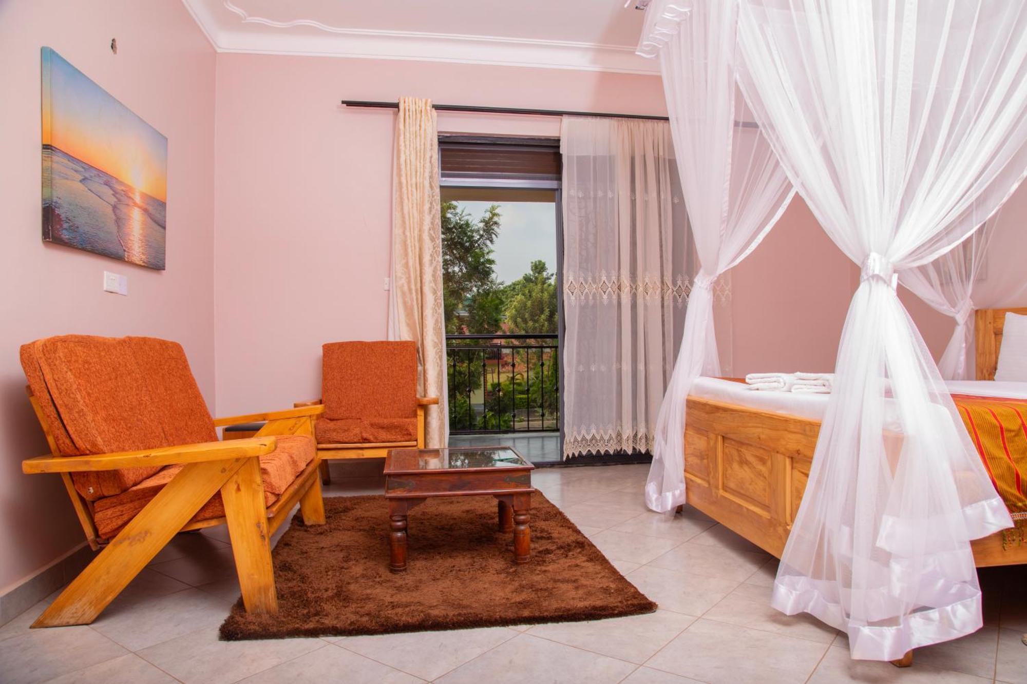 Silver Oaks Hotel Boma Fort Portal Exteriér fotografie